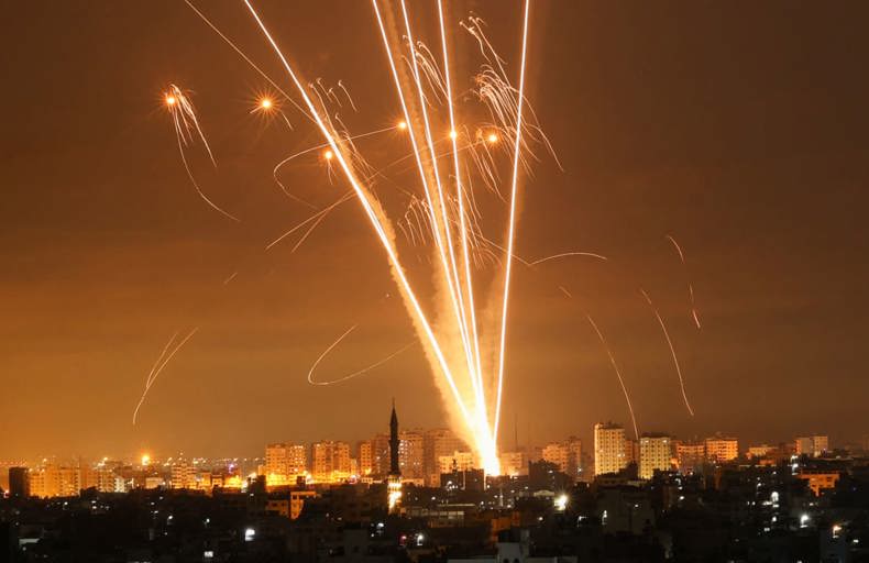 Bombardements à Gaza et au Liban