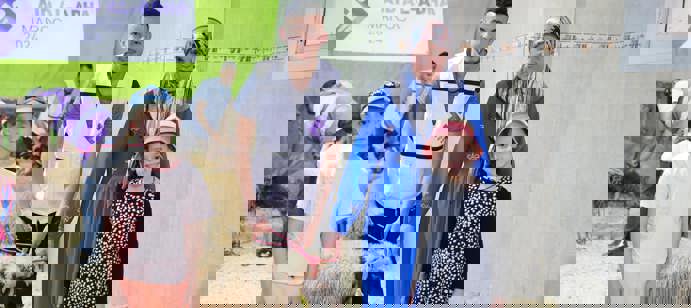 Maroc : Les communautés peinent à se remettre du dévastateur tremblement de terre et d'un hiver sec, rendant les produits de base de plus en plus inaccessibles. Actuellement, 6,9 millions de personnes sont confrontées à l'insécurité alimentaire, avec 15 % des jeunes enfants souffrant de malnutrition chronique. Votre généreux soutien nous a permis de fournir une nutrition vitale à 551 personnes, garantissant que les familles vulnérables reçoivent la nourriture dont elles ont besoin.