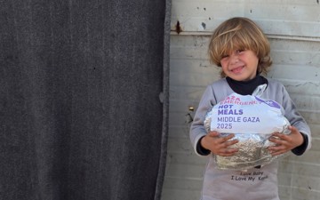 Distribuez des repas chauds à Gaza