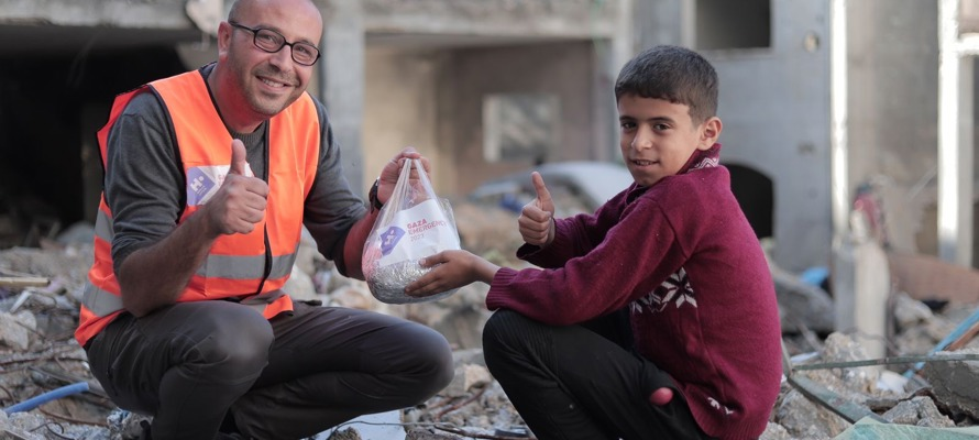 371 870 Gazaouis aidés en moins de 3 mois