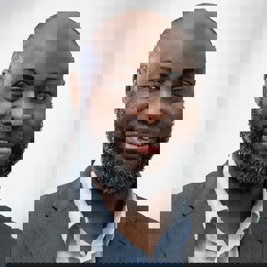 Pr. Kamil Omoteso