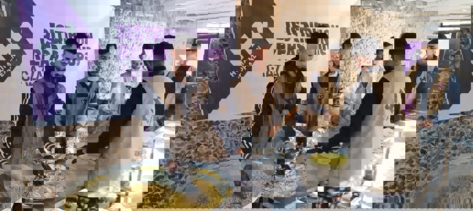 22 décembre 2024 - 9000 repas ont été distribués dans les abris de Deir Al Balah.