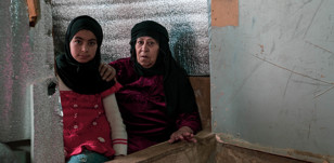 Salha et Reham, réfugiées syriennes au Liban