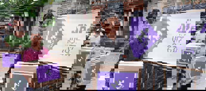 Inde : Plus de 200 millions de personnes souffrent de malnutrition, aggravée par un manque d'eau potable et une mauvaise hygiène. La situation est critique, mais votre compassion a apporté de l'espoir. Grâce à ces efforts, 1 001 560 personnes ont été nourries, chaque famille vulnérable recevant 4 kilogrammes de viande, y compris celles avec des veuves, des orphelins, des malades, des personnes âgées ou handicapées.