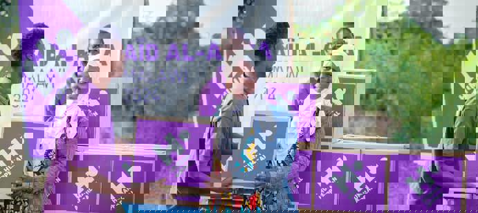 Malawi : Le pays fait face à une grave crise humanitaire, avec 4,2 millions de personnes—environ 20 % de la population—souffrant de la faim en raison des troubles civils et des difficultés économiques. Votre soutien nous a permis de distribuer de la viande fraîche à 19 656 personnes, offrant non seulement de la nourriture mais aussi une raison de célébrer malgré l'adversité. En faisant don de votre sacrifice de l'Aïd au Malawi lors du dernier Dhul Hijja, vous avez aidé à garantir que chaque famille reçoive 5 kilogrammes de viande, offrant une alimentation vitale pendant ces périodes difficiles.