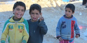 Distribution de farine aux réfugiés syriens
